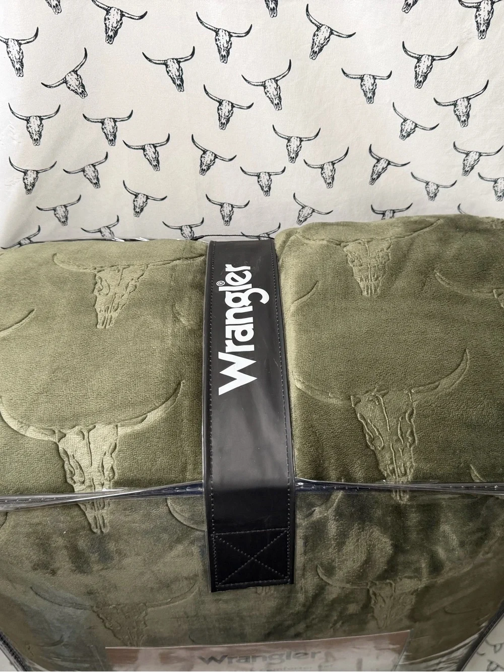 Wrangler King 3-Piece Plush Comforter Set in Olive